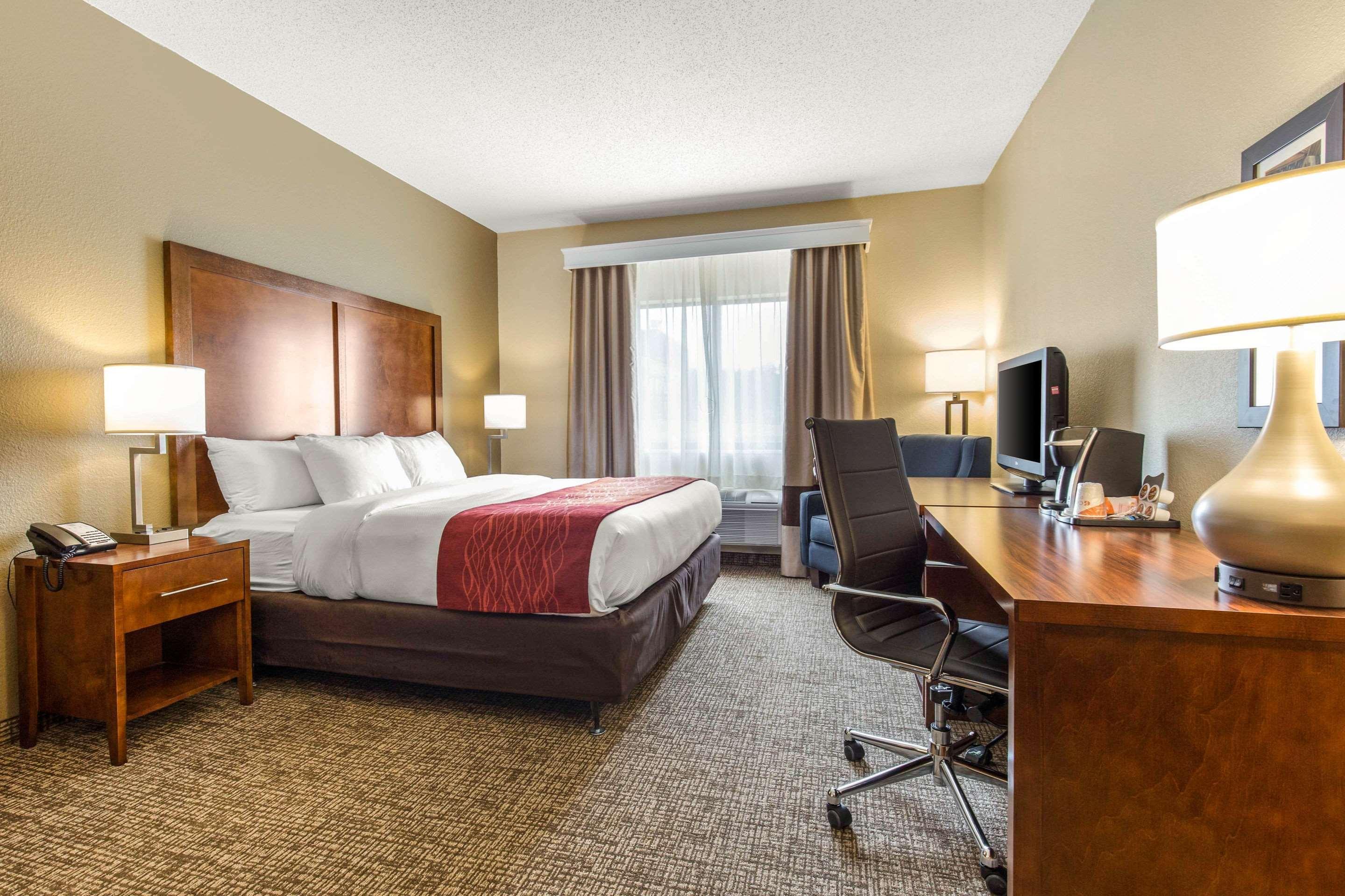 Comfort Inn La Porte Екстер'єр фото