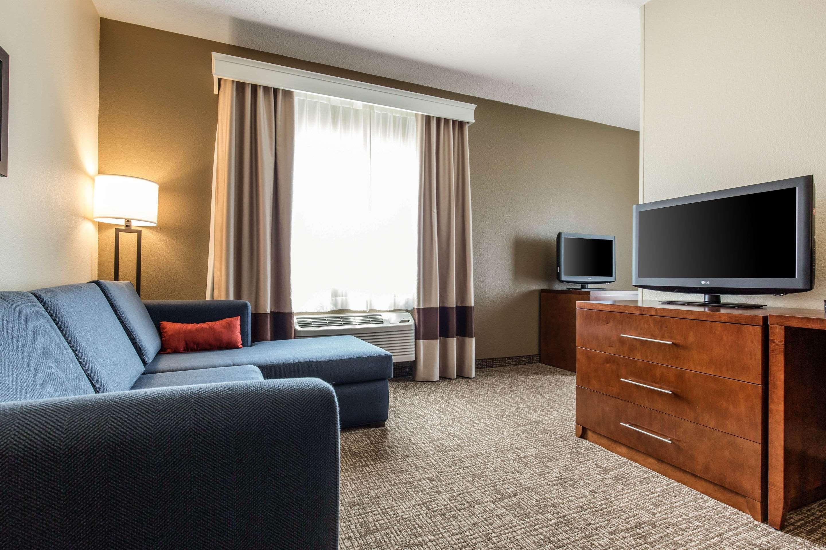 Comfort Inn La Porte Екстер'єр фото