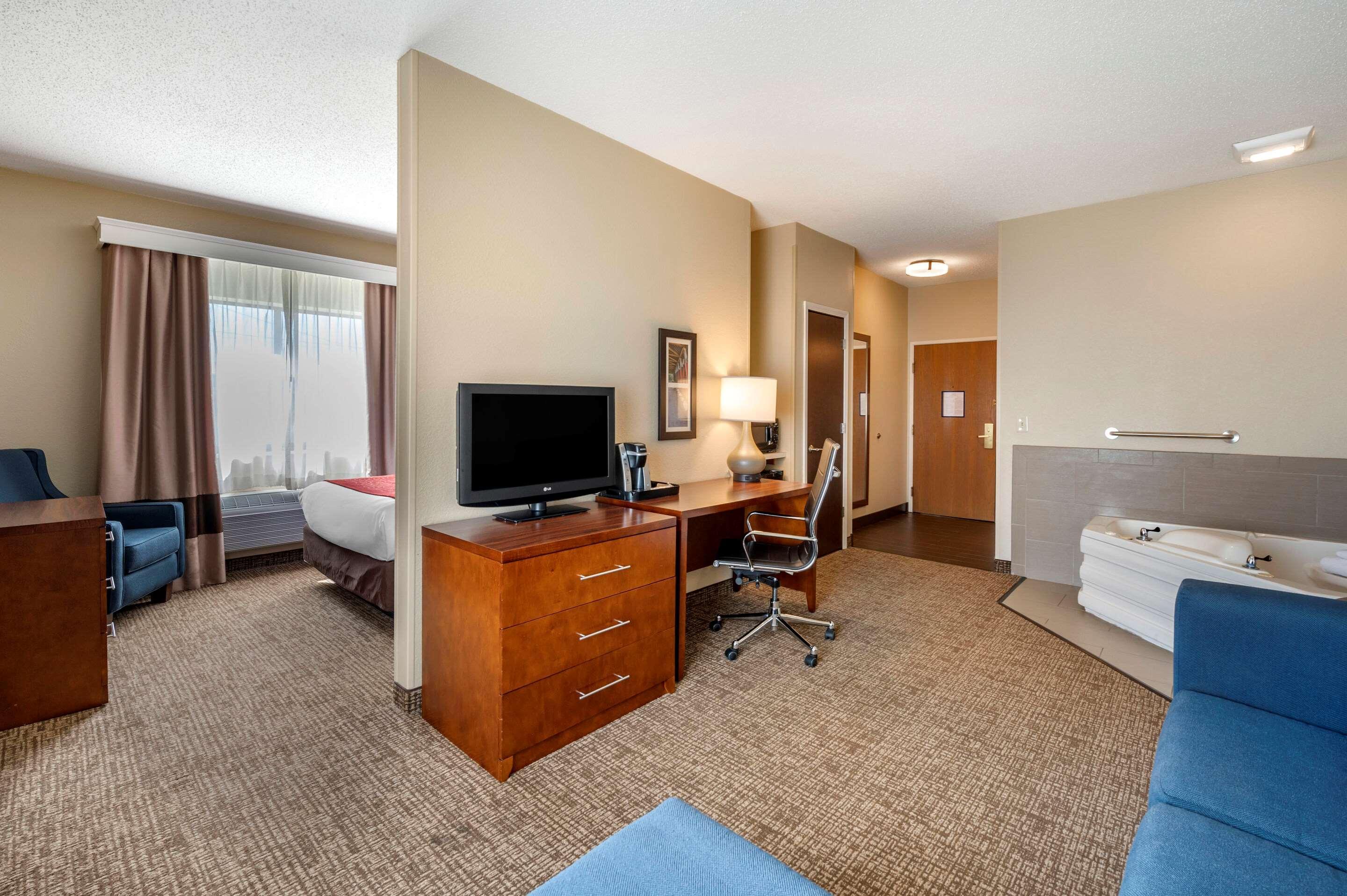 Comfort Inn La Porte Екстер'єр фото