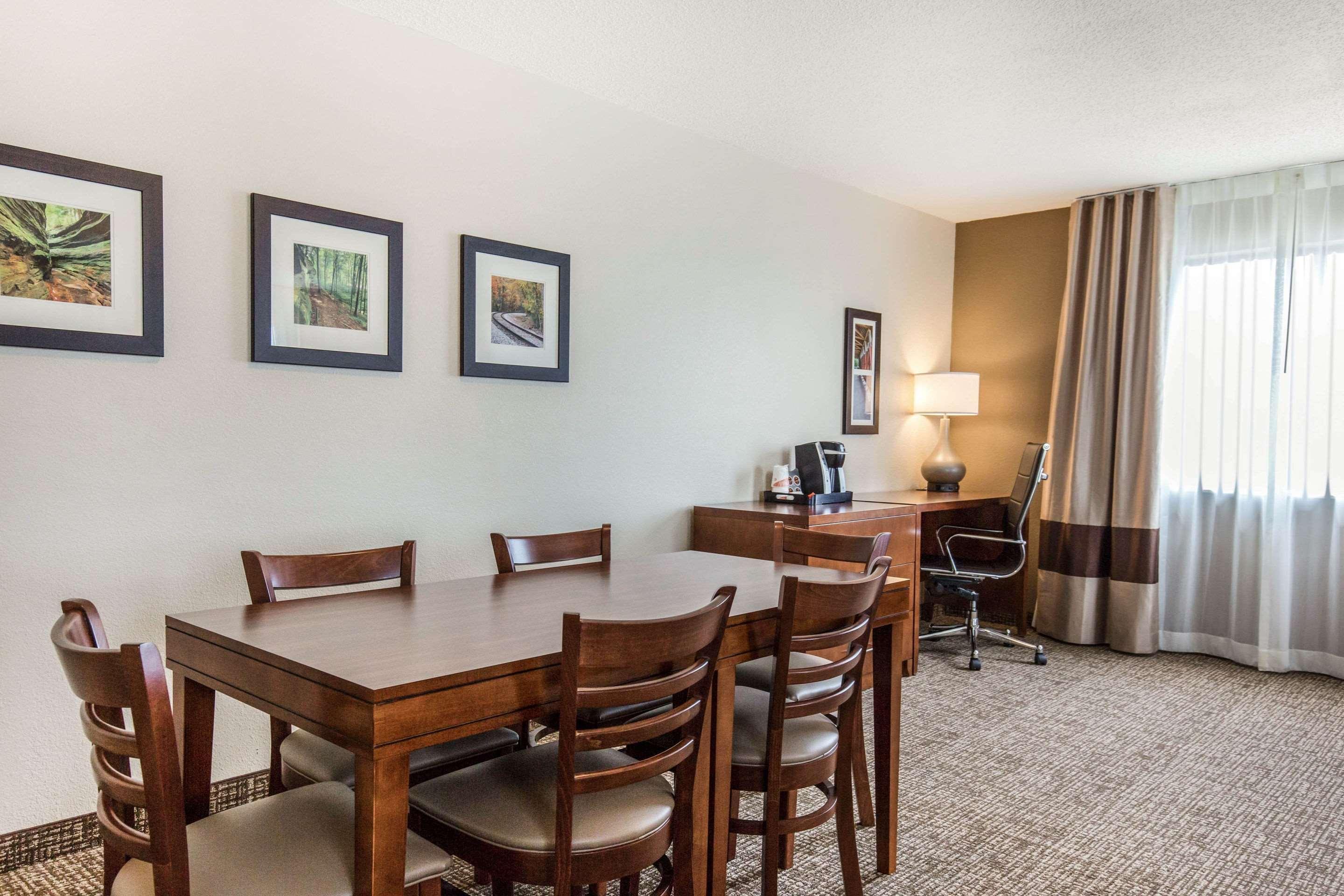 Comfort Inn La Porte Екстер'єр фото